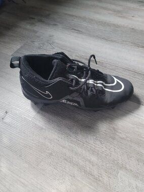SINGLE - RIGHT ONLY - Mens black and grey Alpha cleat - size 11